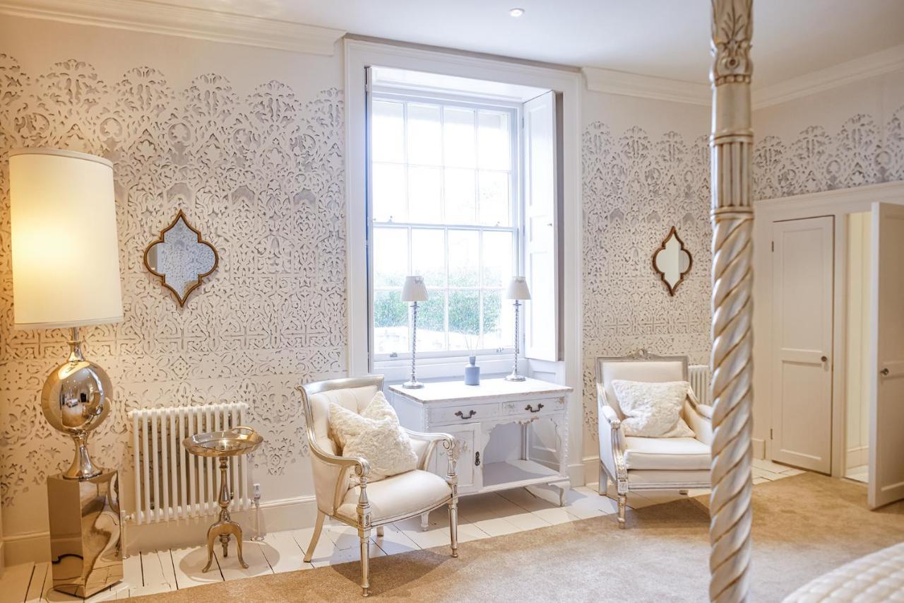 Gileston Manor Luxury B&B Бари Екстериор снимка
